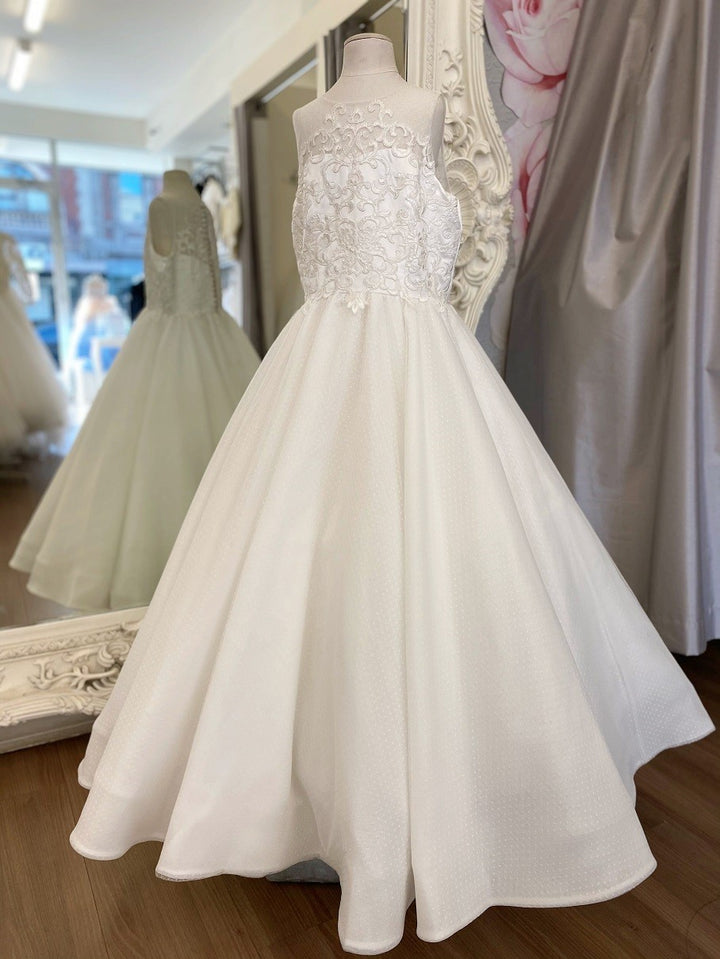 Annie Sleeveless No Train