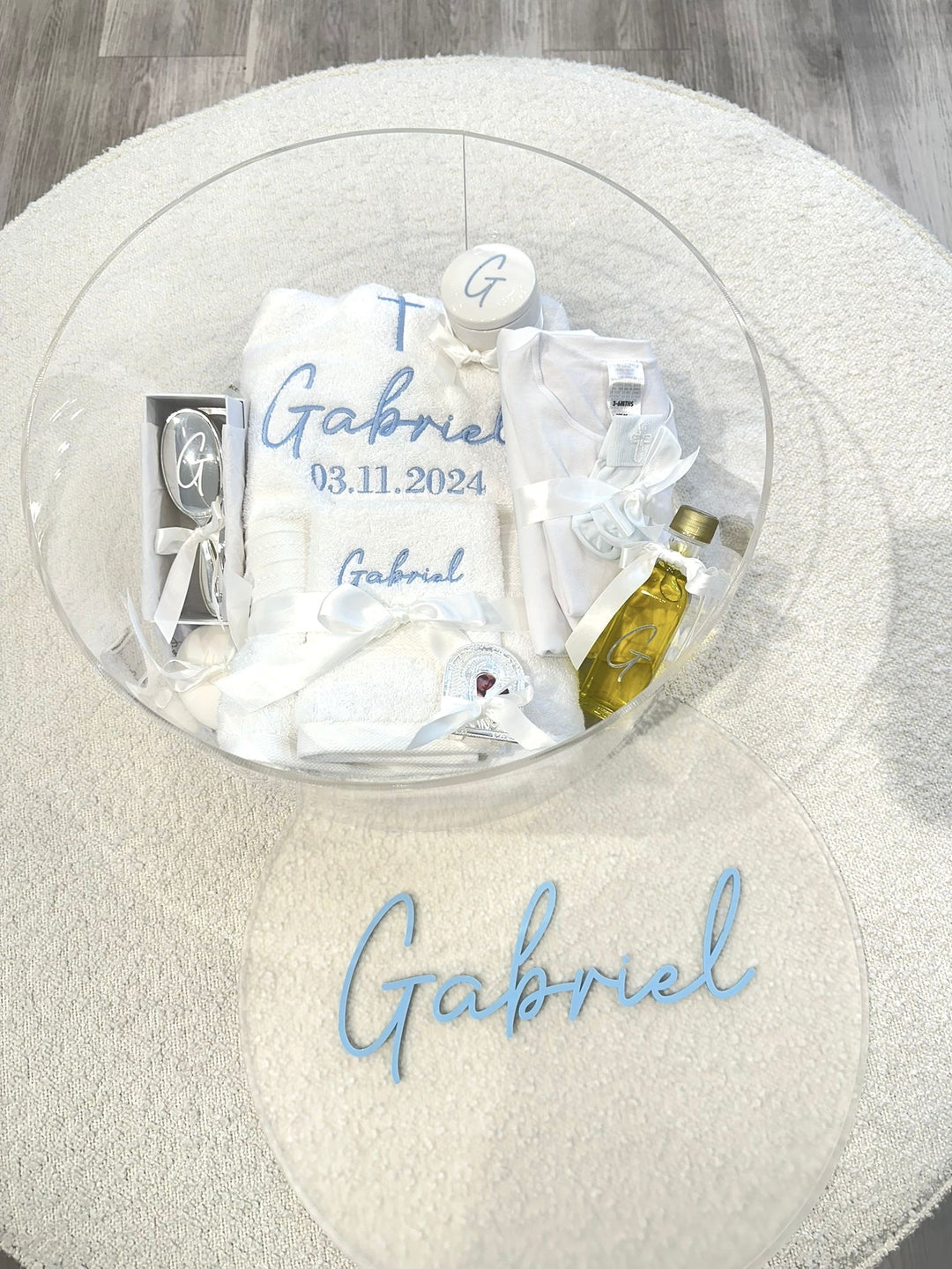 Round Acrylic Box with Frosted Lid & Deluxe Orthodox Set