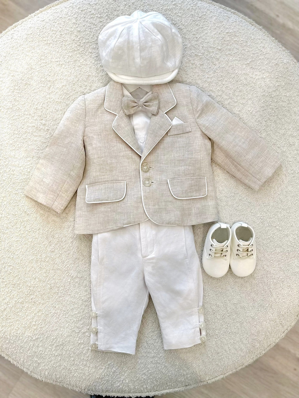 Oliver: Beige/Ivory