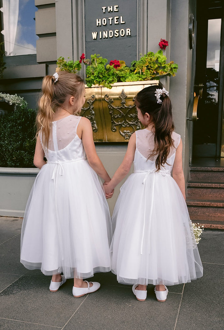 Stella with Illusion Pearl Back