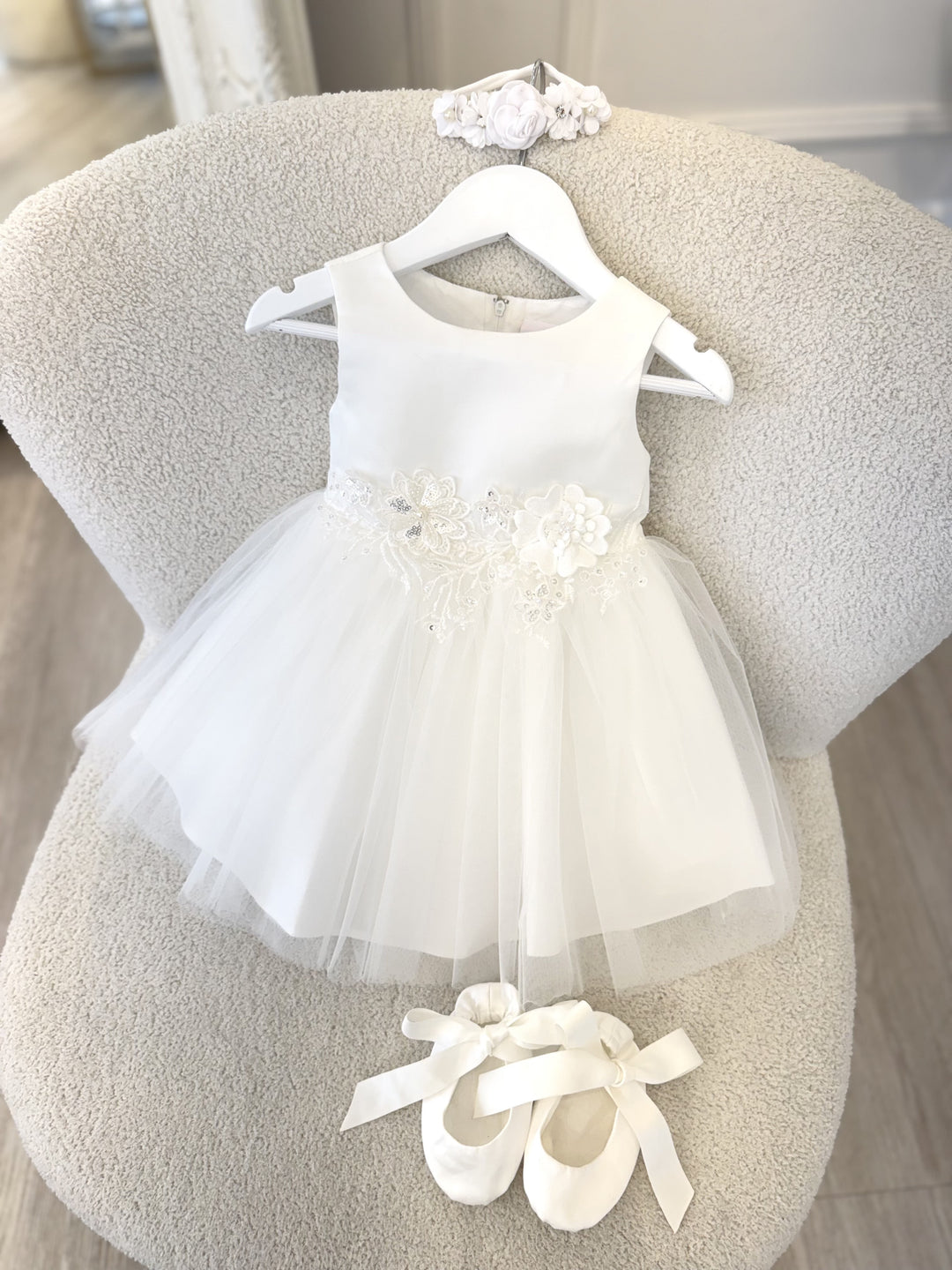 Ellie with headband & booties