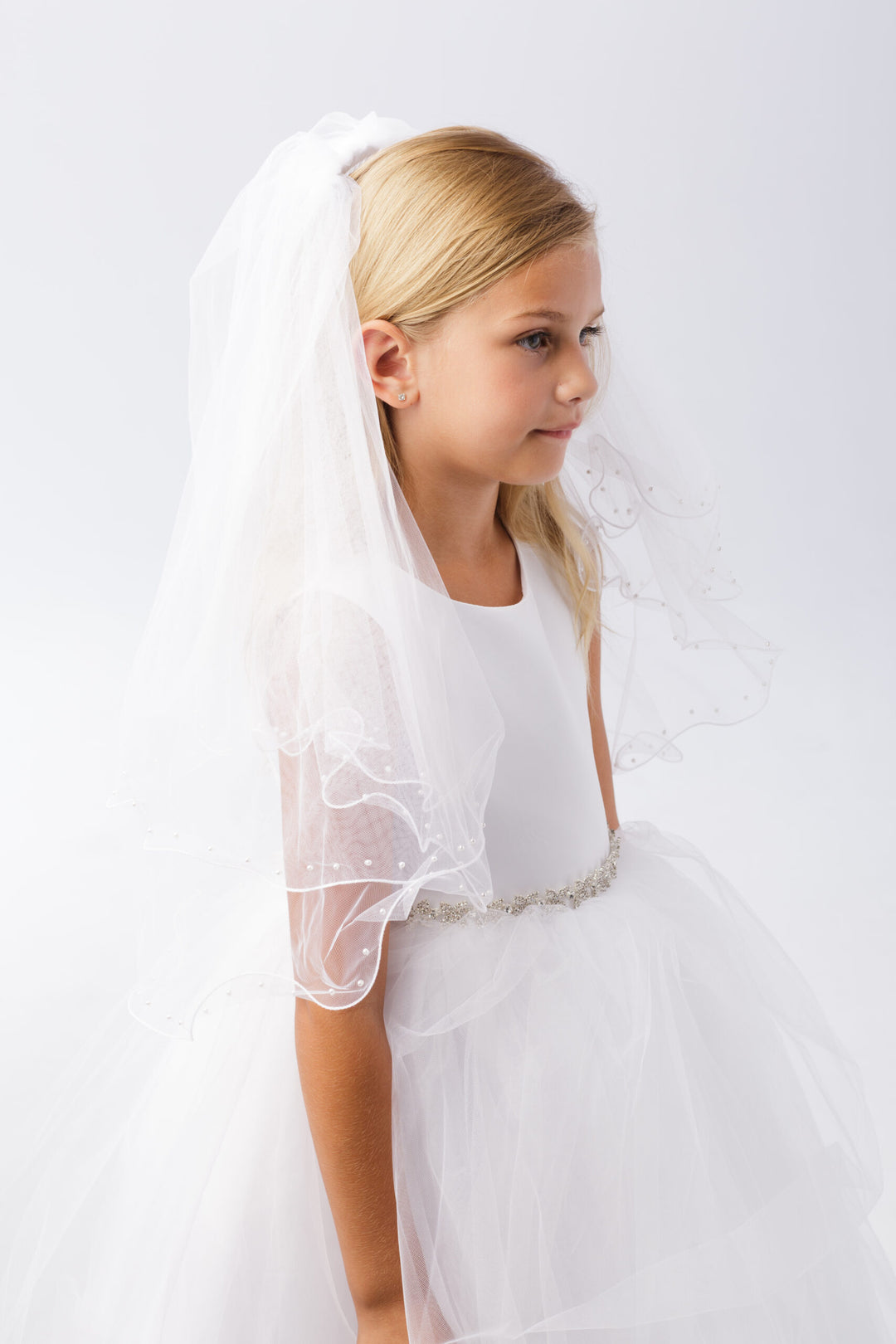 Veil with Pearls