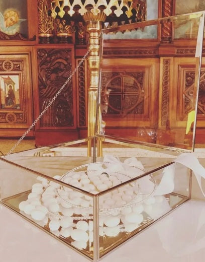 GLASS KEEPSAKE BOX SILVER TRIM (Stefanothiki)